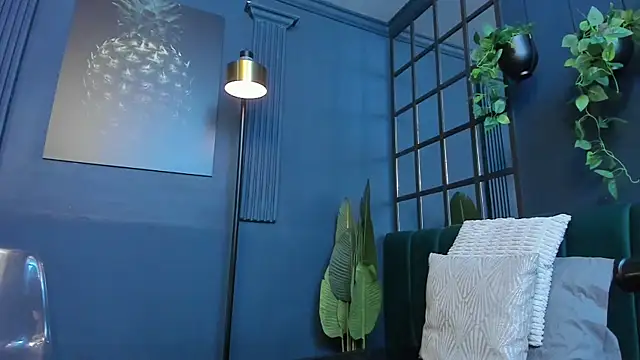 scarlet edwars online show from 27, 2, 2026