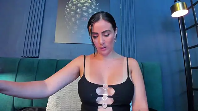 Snapshot of scarlet_edwars chatting on 24, 4, 2026 scarlet edwars online show from 24, 4, 2026
