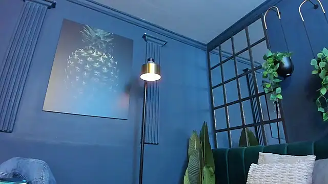 scarlet edwars online show from 25, 2, 2026