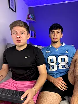 Angel Montiell online show from 4, 10, 2025