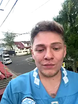 Angel Montiell online show from 2, 11, 2025