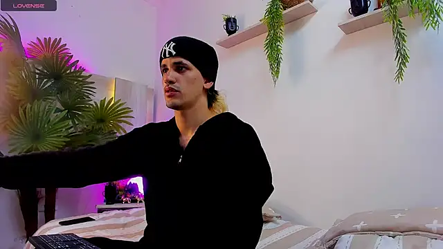 Dirty Kingg online show from 18, 9, 2025