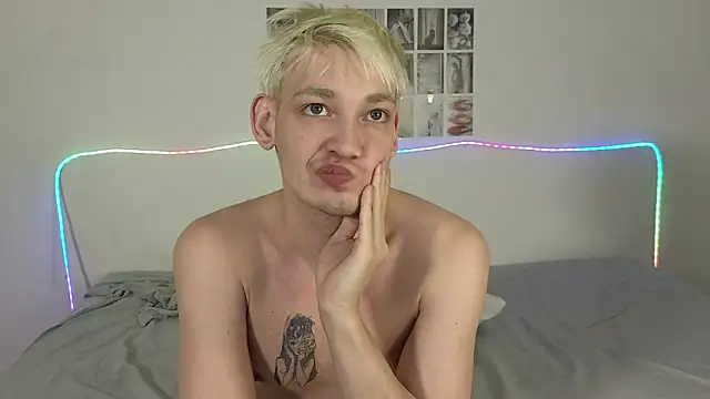 Julian wins online show from 22, 3, 2026