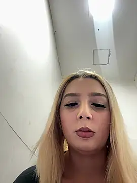 hotamanda01 online show from 7, 3, 2026