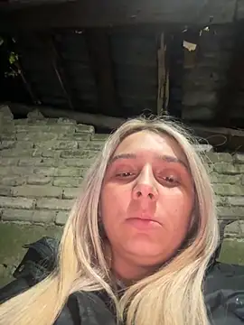 hotamanda01 online show from 6, 11, 2025