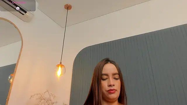 Snapshot of KiimCollins chatting on 11, 3, 2025 KiimCollins online show from 11, 3, 2025