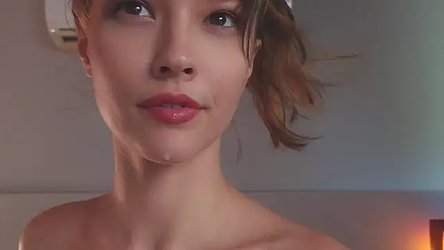 Snapshot of DemiDee chatting on 26, 1, 2025 DemiDee online show from 26, 1, 2025