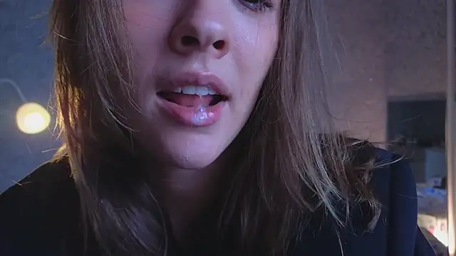 Snapshot of DemiDee chatting on 6, 1, 2026 DemiDee online show from 6, 1, 2026