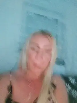 Snapshot of visnjica chatting on 23, 4, 2026 visnjica online show from 23, 4, 2026