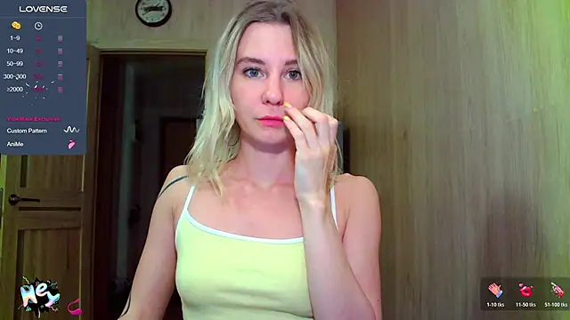 Caramel piegirl online show from 11, 11, 2025