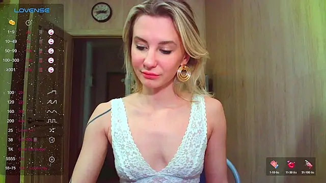 Caramel piegirl online show from 13, 2, 2026