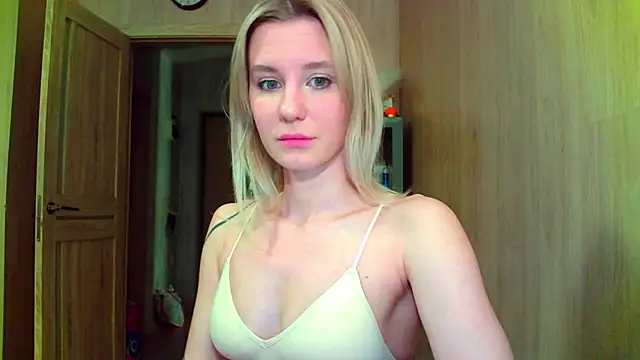 Caramel piegirl online show from 3, 6, 2026