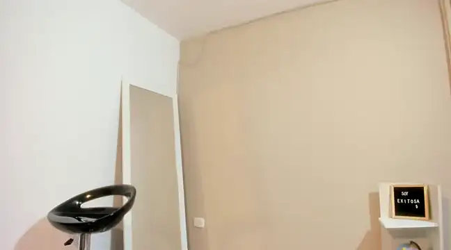 Snapshot of enyelsalas2 chatting on 19, 2, 2025 enyelsalas2 online show from 19, 2, 2025