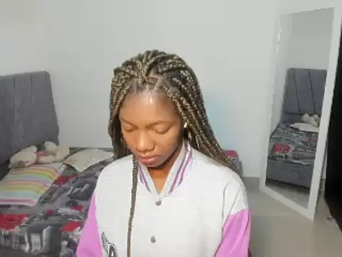 Snapshot of enyelsalas2 chatting on 21, 11, 2025 enyelsalas2 online show from 21, 11, 2025