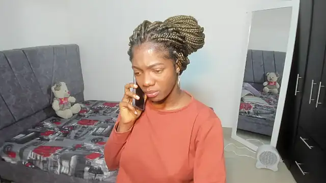 Snapshot of enyelsalas2 chatting on 5, 11, 2025 enyelsalas2 online show from 5, 11, 2025