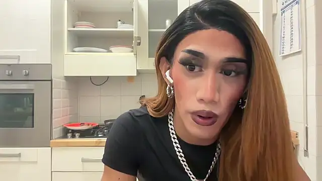 Snapshot of Ladyosa99 chatting on 17, 2, 2025 Ladyosa99 online show from 17, 2, 2025