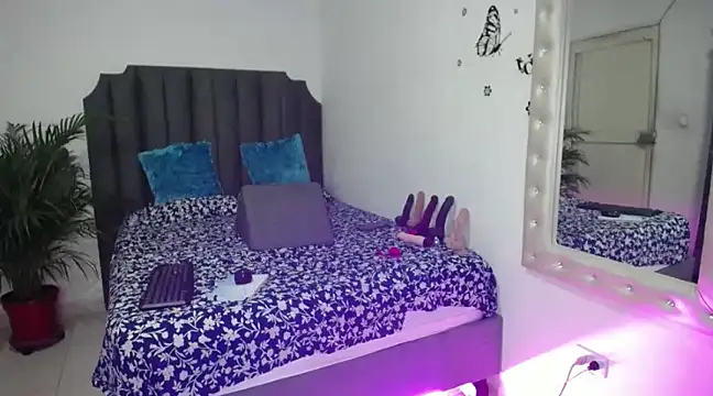 moree Queen online show from 14, 2, 2025