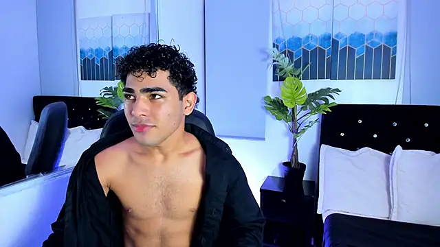 LucasCarterr online show from 1, 3, 2025