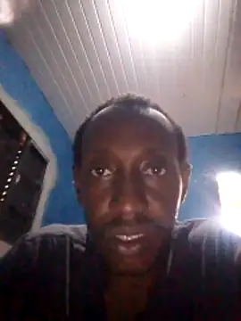 Snapshot of Ailton9865 chatting on 2, 12, 2025 Ailton9865 online show from 2, 12, 2025