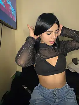 Laura-Khalifa online show from 14, 2, 2026