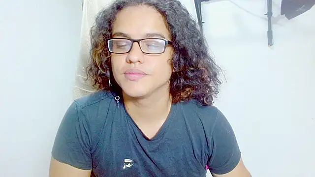 Diane blossom online show from 25, 2, 2025