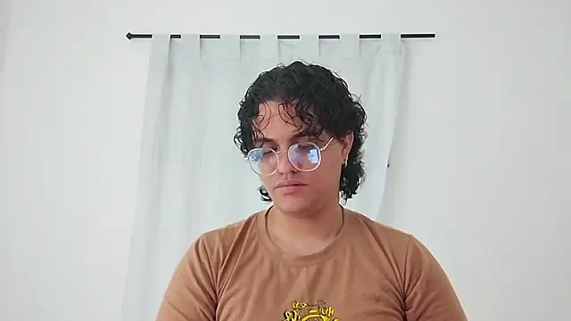 Snapshot of Diane_blossom chatting on 7, 2, 2026 Diane blossom online show from 7, 2, 2026