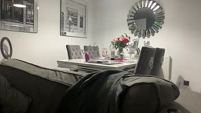 Snapshot of GemaJBusty chatting on 18, 2, 2025 GemaJBusty online show from 18, 2, 2025