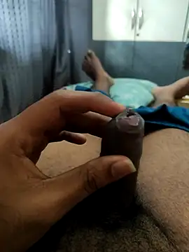 Tamil small cock online show from 25, 2, 2026