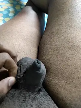 Tamil small cock online show from 26, 10, 2025