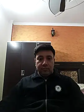 innocentboy1987 online show from 17, 11, 2025