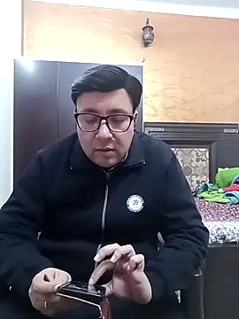 innocentboy1987 online show from 3, 3, 2025