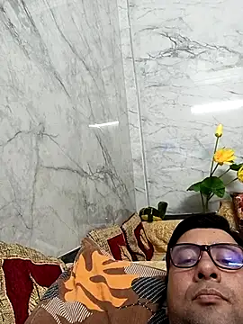 innocentboy1987 online show from 17, 3, 2025