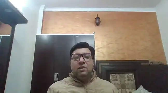 innocentboy1987 online show from 11, 3, 2025