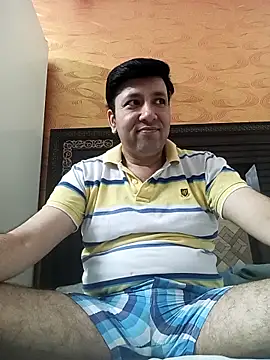 innocentboy1987 online show from 20, 5, 2026
