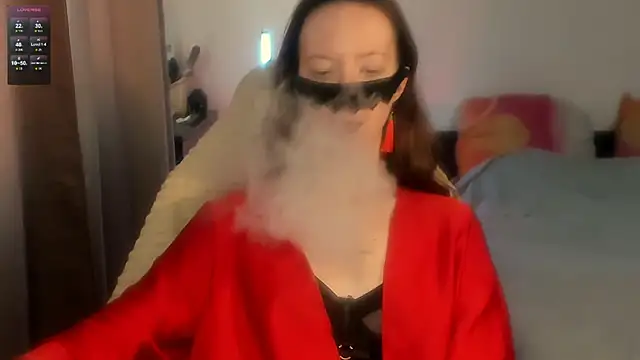 holyharlot online show from 23, 2, 2025