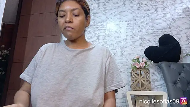 Snapshot of nicollesofia2 chatting on 9, 6, 2026 nicollesofia2 online show from 9, 6, 2026