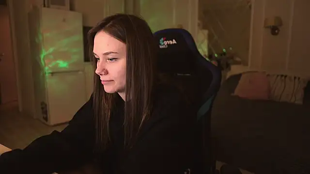 alexa feels  online show from 2, 3, 2025