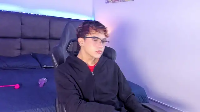 Aiiden 15 online show from 17, 10, 2025