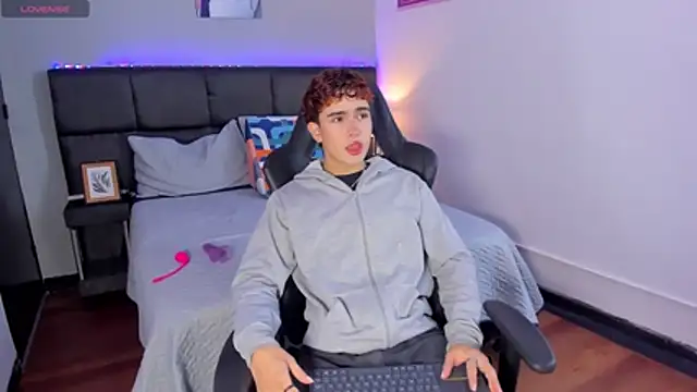 Aiiden 15 online show from 15, 1, 2026