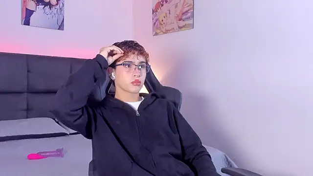 Aiiden 15 online show from 10, 10, 2025