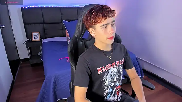 Aiiden 15 online show from 27, 11, 2025