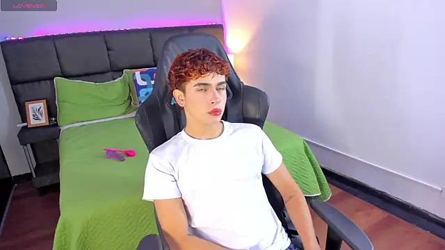 Aiiden 15 online show from 18, 12, 2025