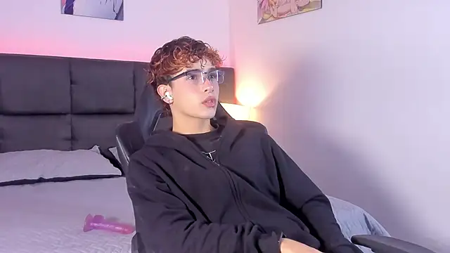 Aiiden 15 online show from 11, 10, 2025