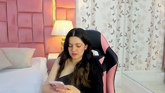 ArianaFranco online show from 26, 9, 2025