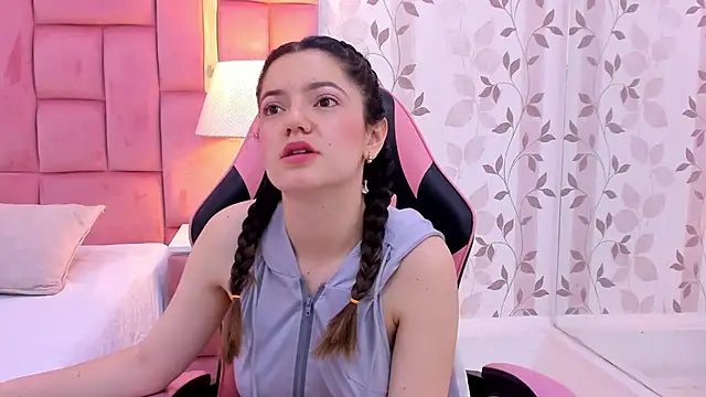 ArianaFranco online show from 24, 9, 2025