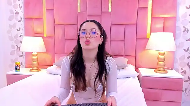 ArianaFranco online show from 19, 11, 2025