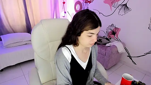 Isabela Fiorelli online show from 12, 2, 2026