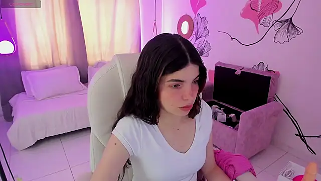 Isabela Fiorelli online show from 11, 5, 2026