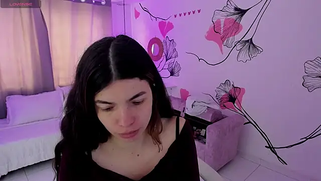Isabela Fiorelli online show from 7, 5, 2026