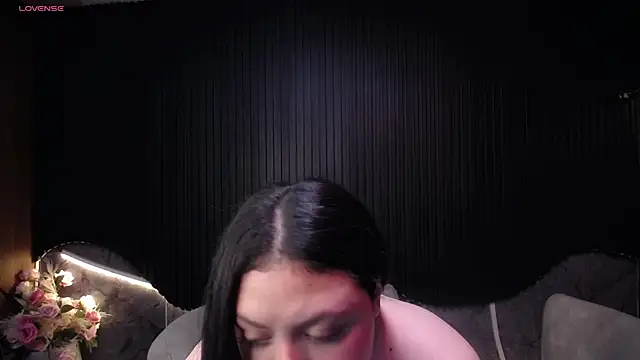 Snapshot of Cute_Angell_ chatting on 4, 6, 2026 Cute Angell online show from 4, 6, 2026